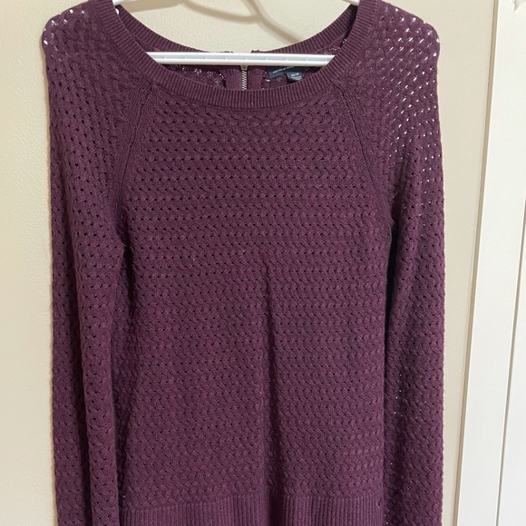 American Eagle Sweater - Picture 1 of 2